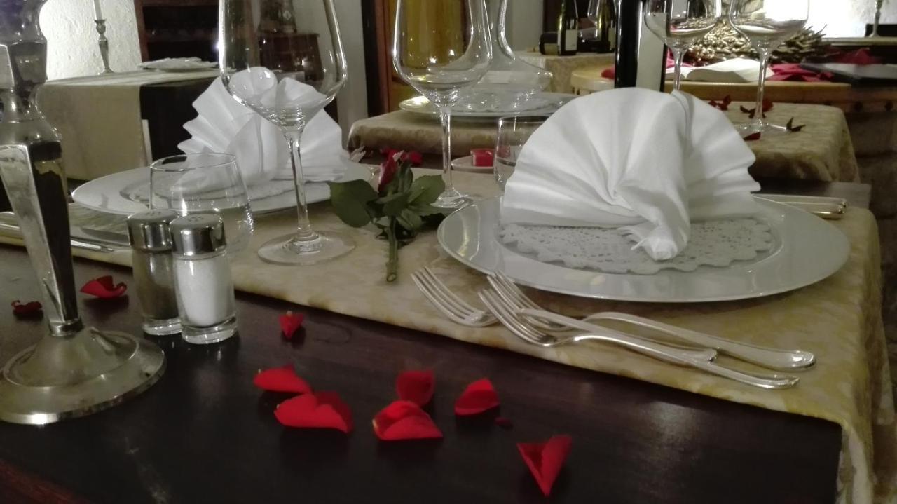 Villa Nicolli Romantic Spa Resort - Adults Only リーヴァ・デル・ガルダ エクステリア 写真