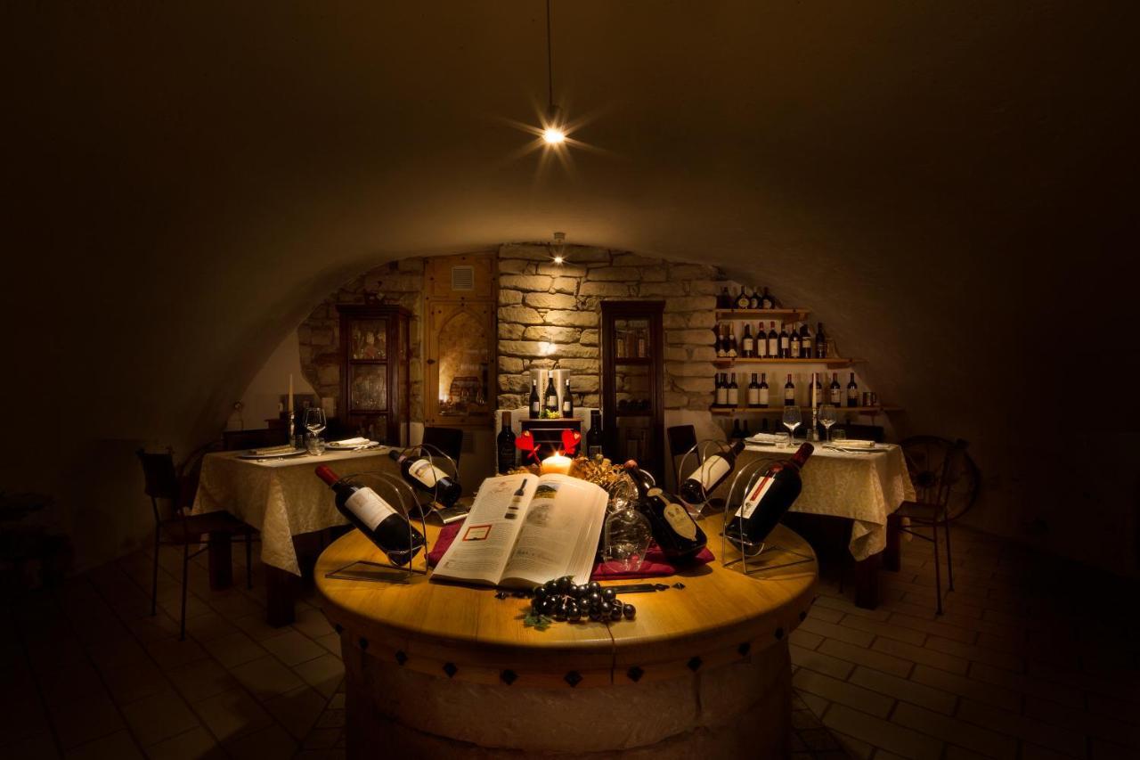 Villa Nicolli Romantic Spa Resort - Adults Only リーヴァ・デル・ガルダ エクステリア 写真